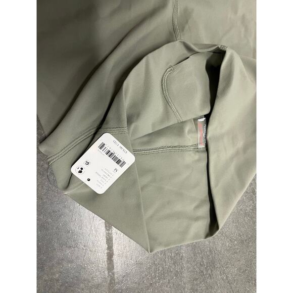 Free People Movement sage green Never Better Cropped Leggings NEW | Size M - Picture 5 of 5